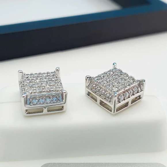 "925 Sterling Silver Cubic Zirconia Earrings, UU1P6A6106 - Picture 9 of 9